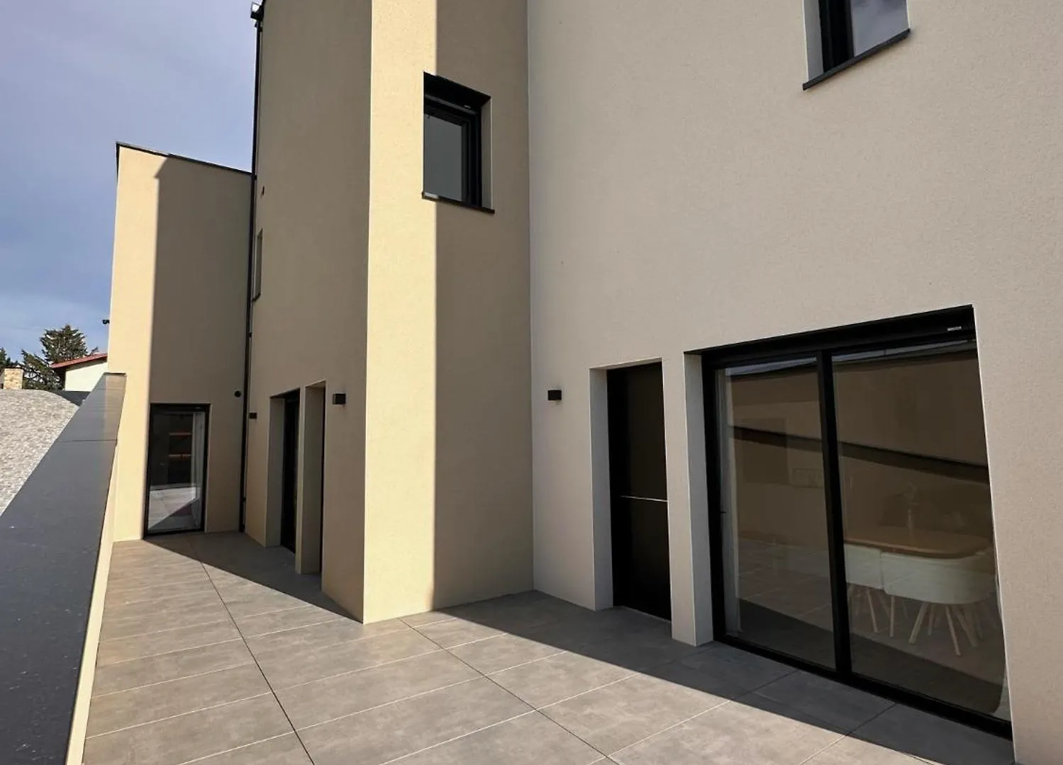 Appartement Lys Aeroport, Eurexpo, Groupama Stadium, Arena Ldlc Pusignan 0*,  France